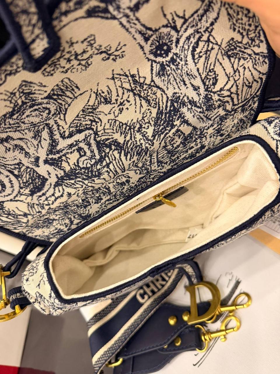Borsa da sella Dior in ricamo Toile de Jouy blu/Grey /black