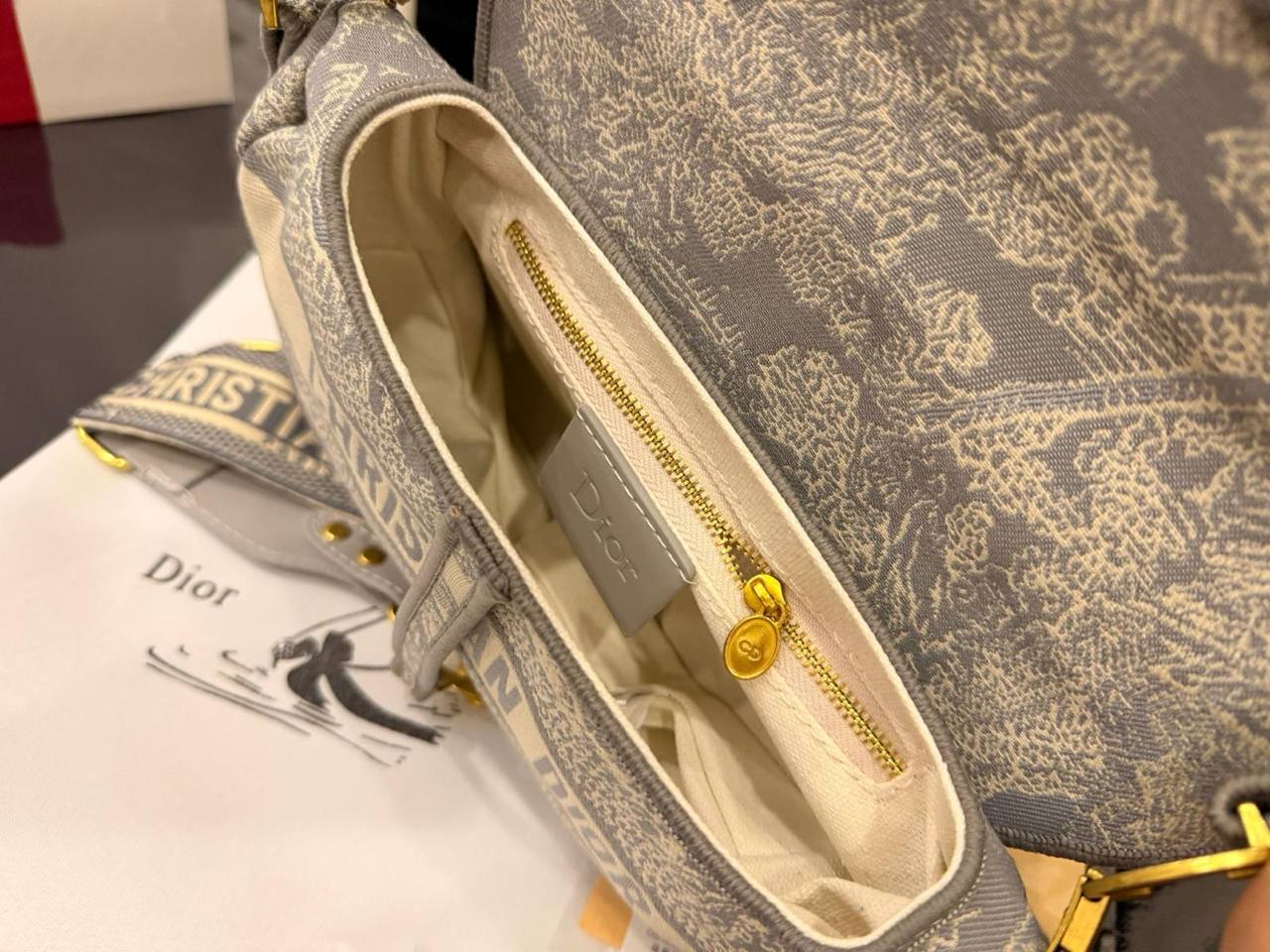 Borsa da sella Dior in ricamo Toile de Jouy blu/Grey /black